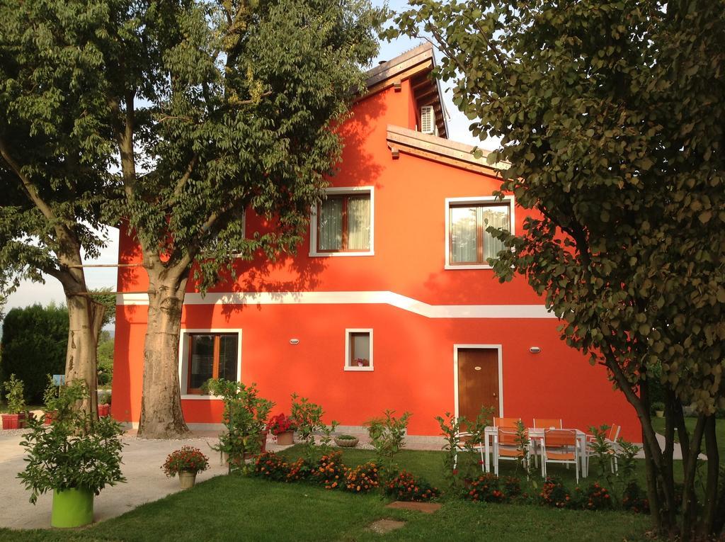 Agriturismo Ca' La Pergola Lugagnano Exterior foto
